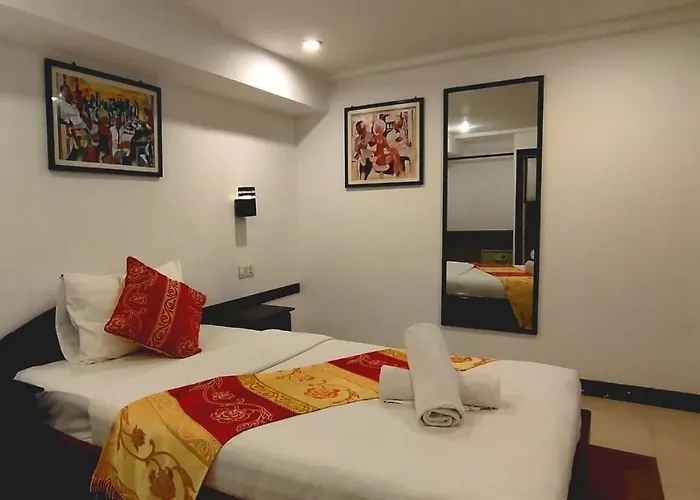 Hotel La Du Bonheur 3*