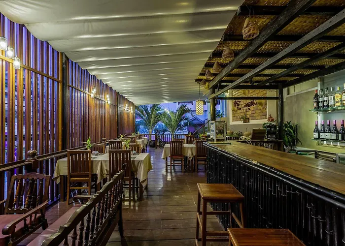 La Du Bonheur Hotel 3*