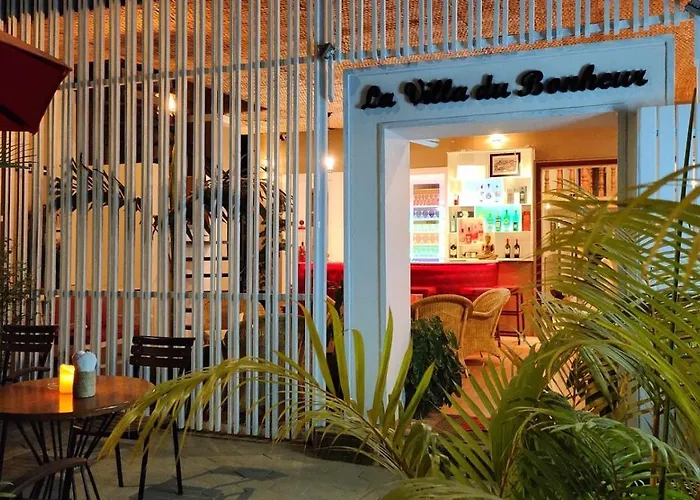 La Du Bonheur Hotel
